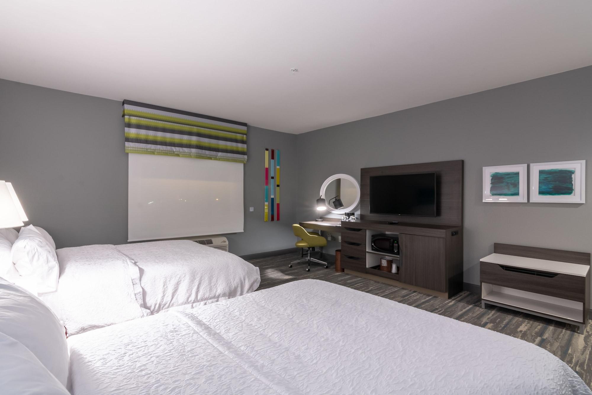 Hampton Inn & Suites Dallas East מראה חיצוני תמונה