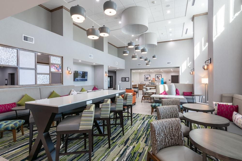 Hampton Inn & Suites Dallas East מראה חיצוני תמונה